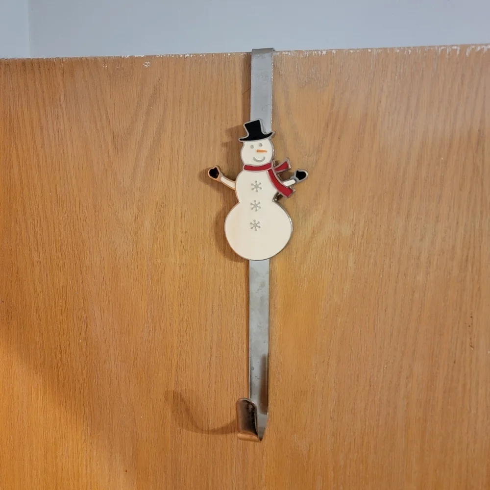 Metal Snowman Over the Door Wreath Stocking Holder Hanger 14
